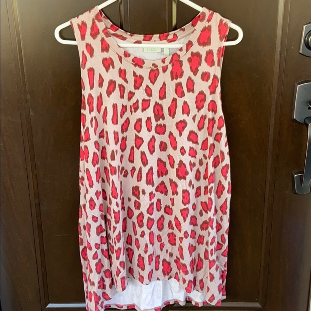 Like new LOGO Lori Goldstein top